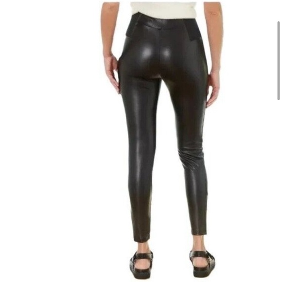 A new day vegan faux leather leggings high waist elastic side panel medium - Picture 3 of 6